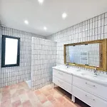 Villa Familiale Avec Piscine Hyper Centre *