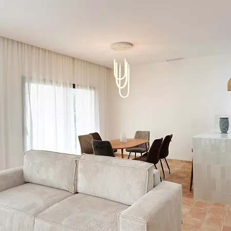 Familiale Avec Piscine Hyper Centre Villa