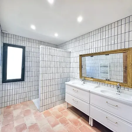 Vila Familiale Avec Piscine Hyper Centre *